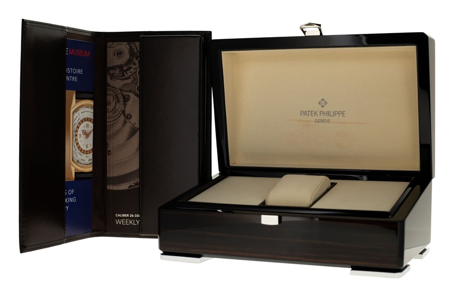 Patek Philippe Complications 5212A-001